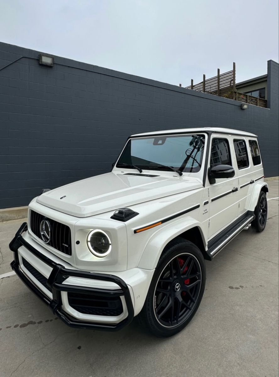Mercedes G63 2025